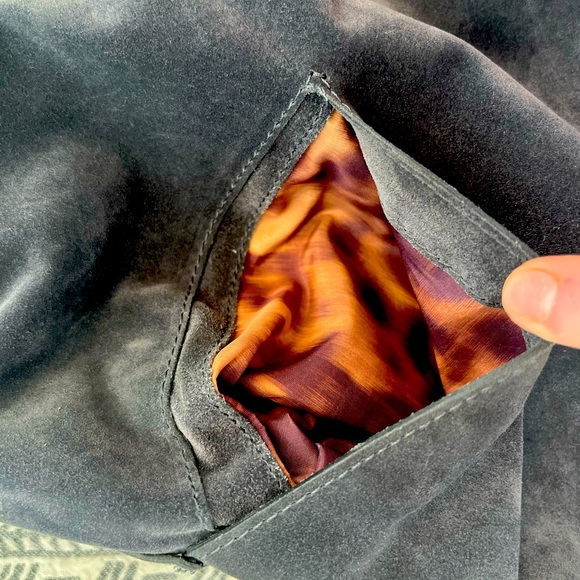 Stuart Weitzman Suede handbag - Picture 9 of 11